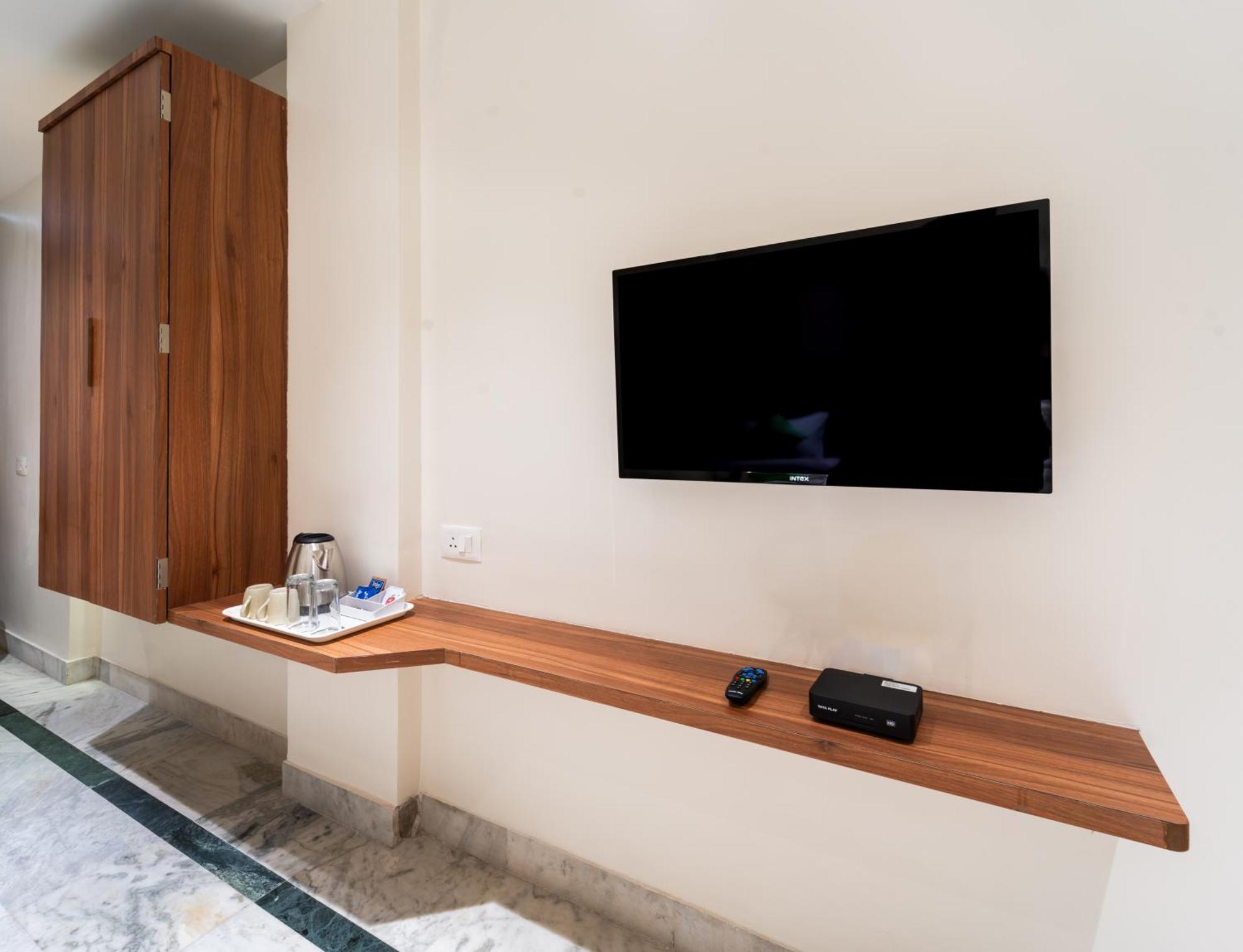 Hotel Kaveri Nashik Buitenkant foto
